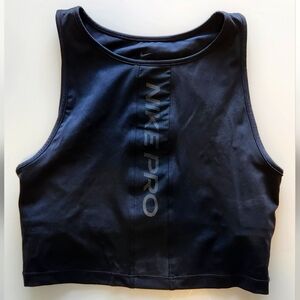 Nike Pro Dri-Fit Women's Crop